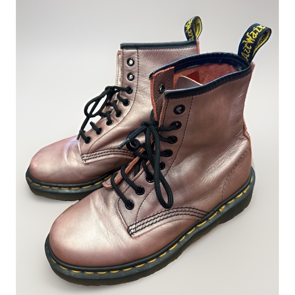 Doc Martens Pink High Top